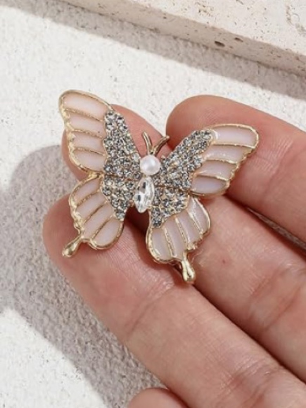 NWT Enamel Rhinestone Pearl Butterfly Brooch